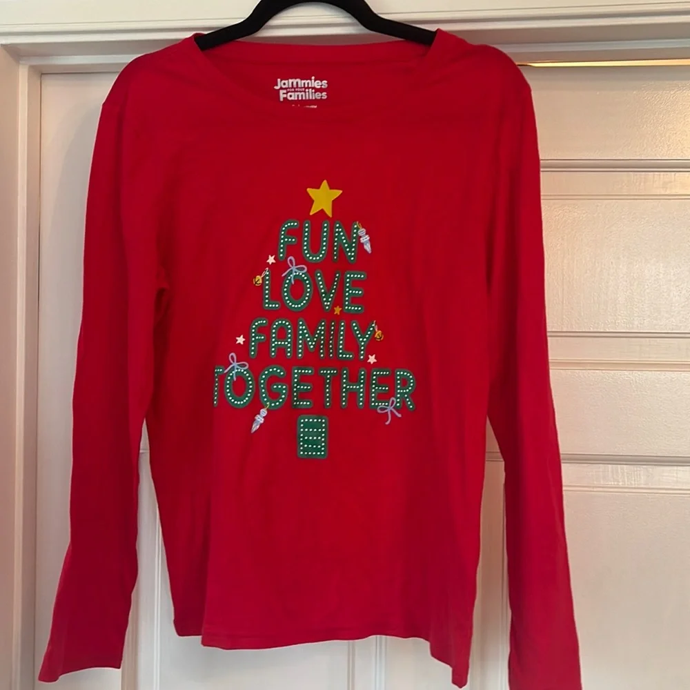NWOT Fun Love and Plaid top only - Christmas holiday Jammies For Your Family pjs